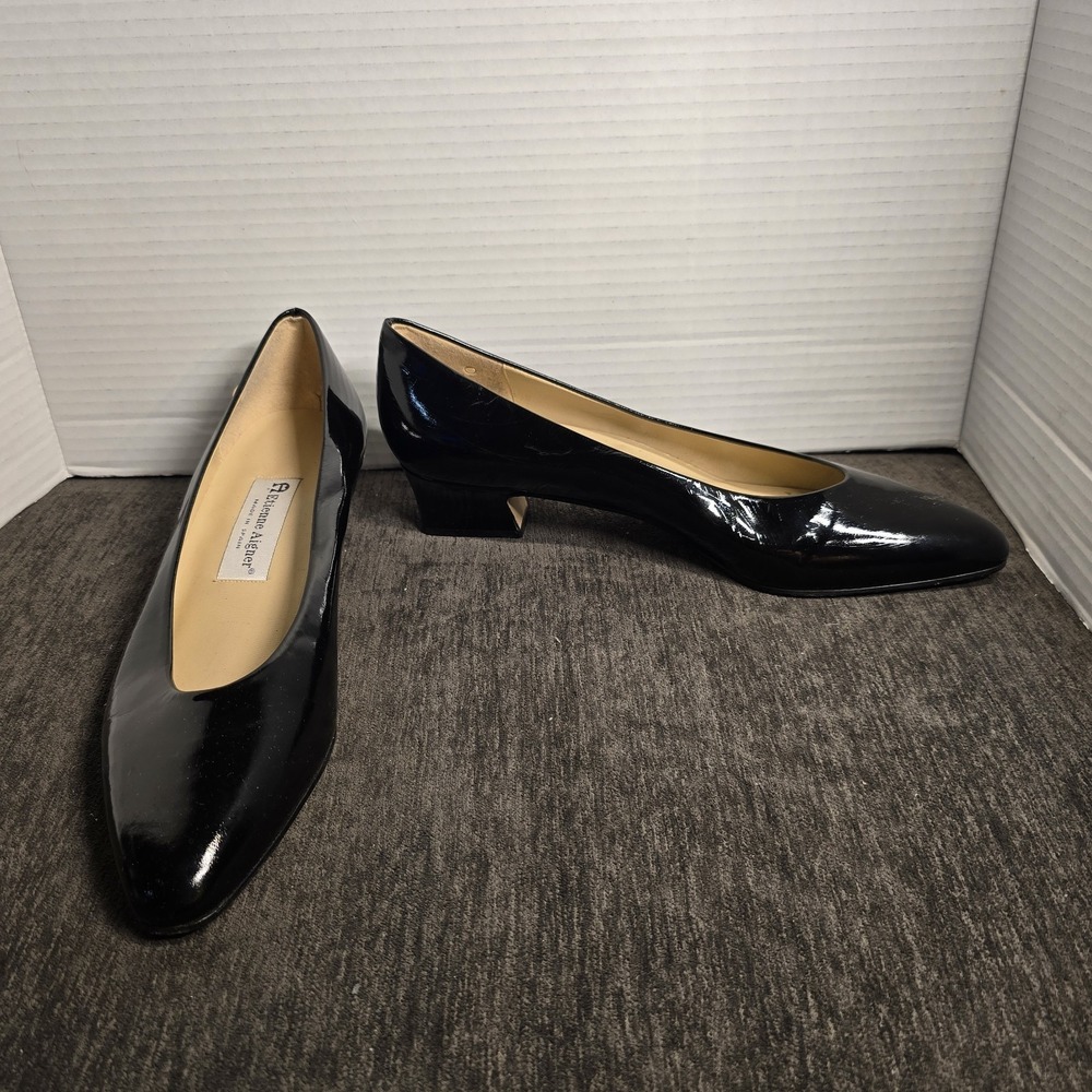 Etienne Aigner Madrid Black Patentβ Leather Low Block Heel Pumps Womens 9.5 N